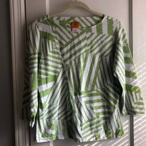 Ruby Rd. 3/4 sleeved green & white round neck top